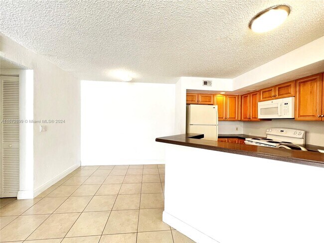 Building Photo - 1401 Village Blvd