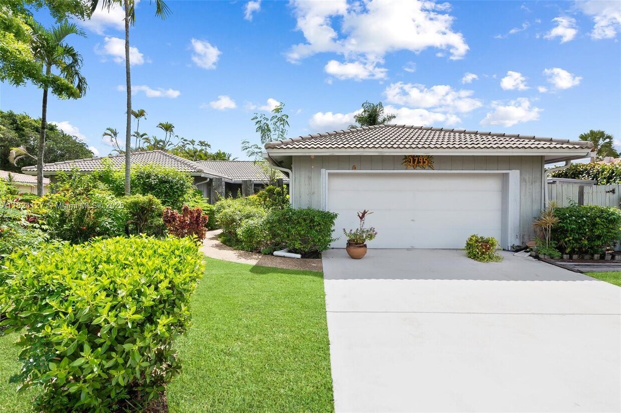 Foto principal - 1795 NW 88th Way