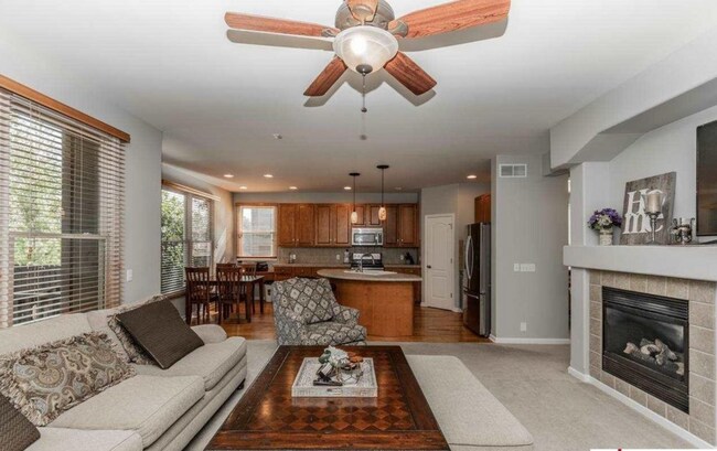 Building Photo - Stunning 4 Bedroom Elkhorn Home!!