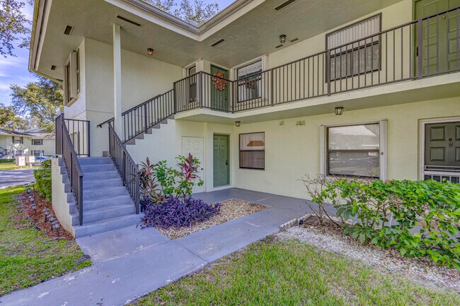 Foto del edificio - 601 Sabal Ridge Cir