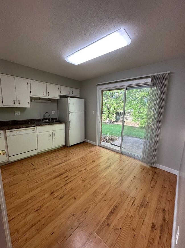 Photo - 2263 U.S. 52 (W Apartment