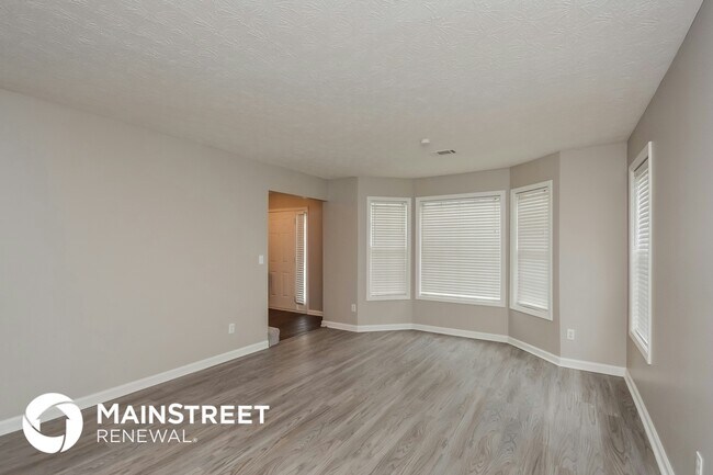 Foto del edificio - 7780 Providence Point Way