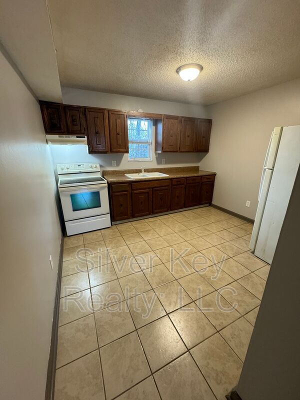 Foto del edificio - 1426 Niles Ferry Rd