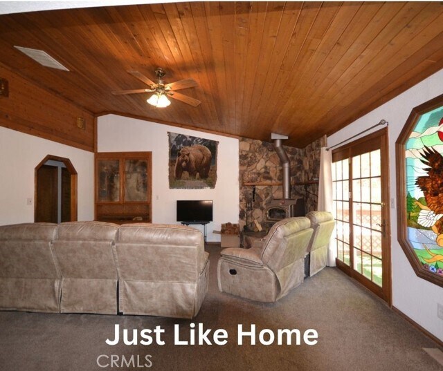 Foto del edificio - 889 McAlister Rd