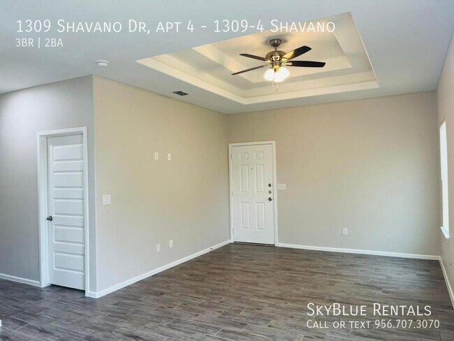 Building Photo - 1309 Shavano Dr