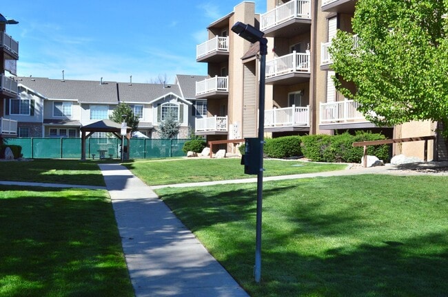 Photo - Beautiful Condo in Prime Centerville Location!