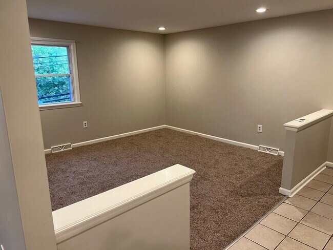 Living Room - 15 N Ridge Ave
