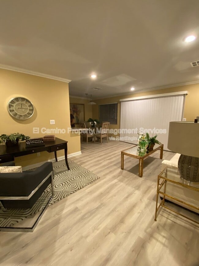 Building Photo - 2300 S Hacienda Blvd