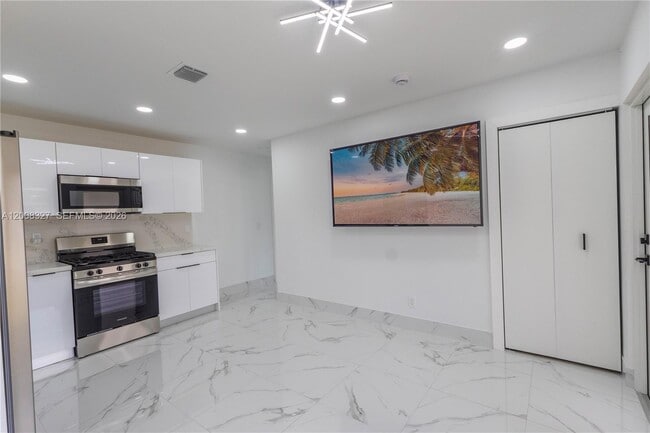 Foto del edificio - 3001 SW 35th Ave