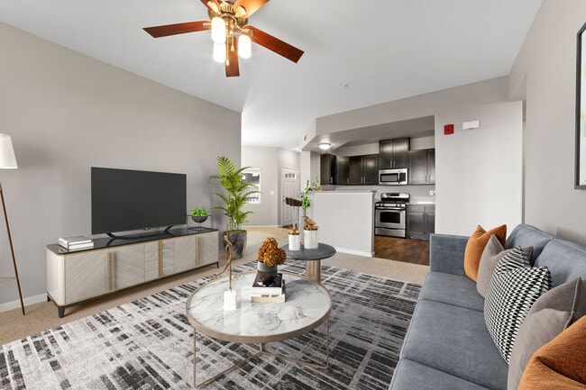 Building Photo - LeSarra