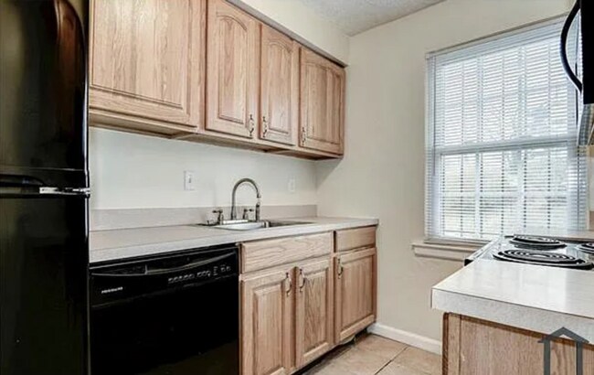 Foto del edificio - Newly Renovated 2 bedroom Unit for Rent!!