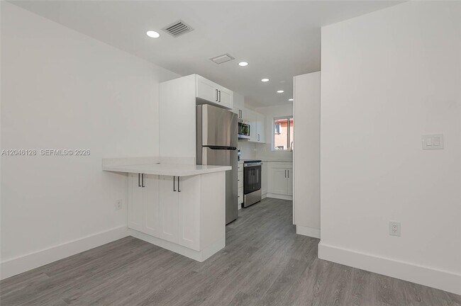 Building Photo - 8085 NW 8th St