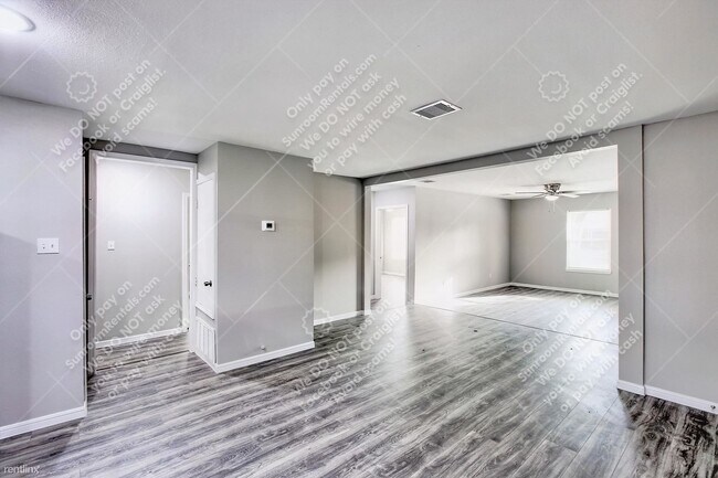 Building Photo - 3 br, 1.5 bath House - 6734 Hendon Ln
