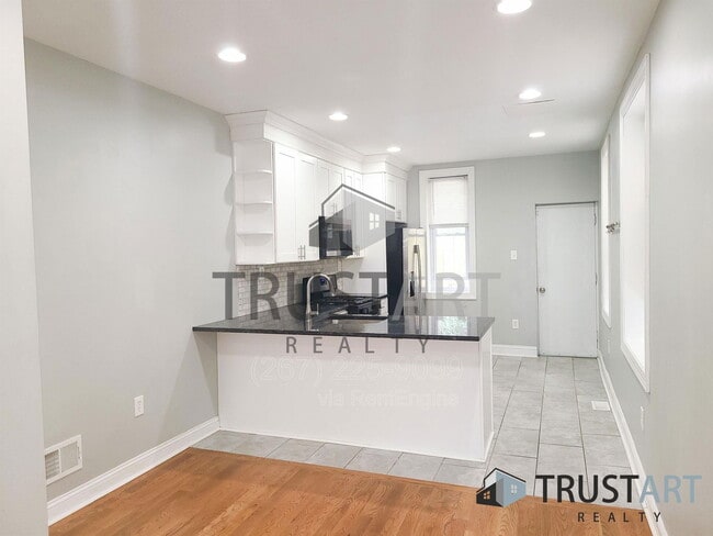 Foto del edificio - 1638 N Newkirk St