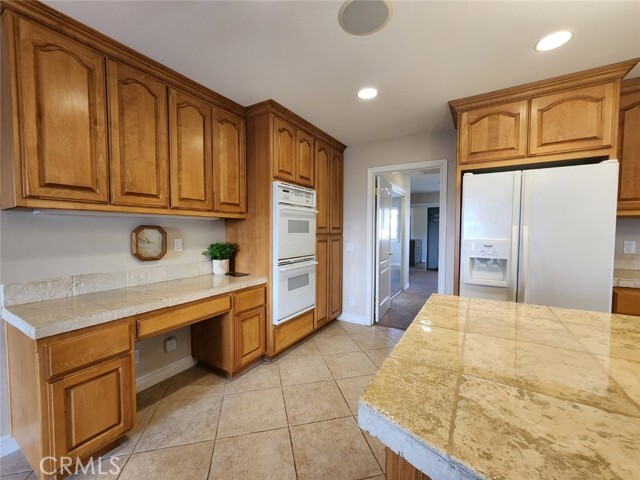 Foto del edificio - 16877 Orangecrest Ct