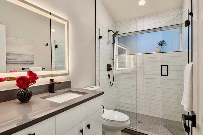 Building Photo - 2823 NW 57th St