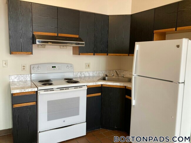 Foto del edificio - 81 Essex St