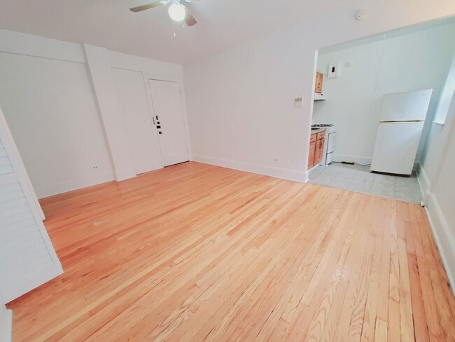 Building Photo - 53 Prospect St