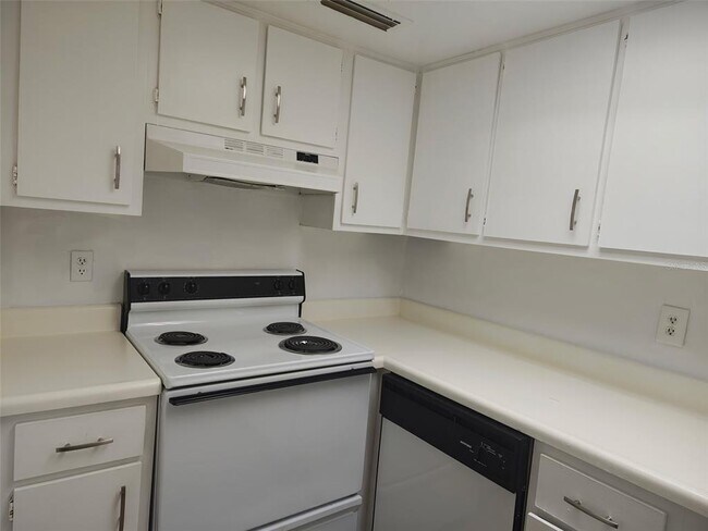Foto del edificio - 551 Flemming Way