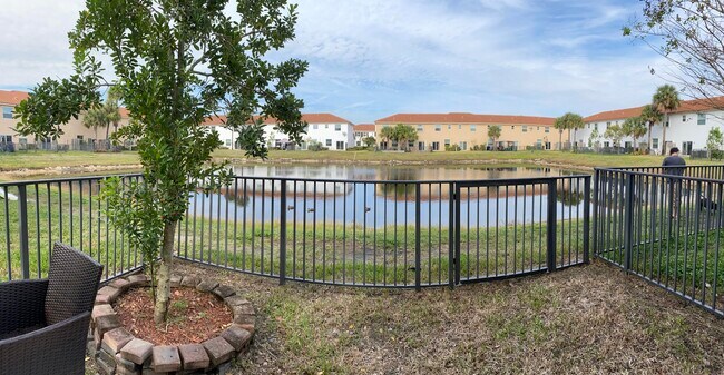 Foto del edificio - 5295 Ashley River Rd