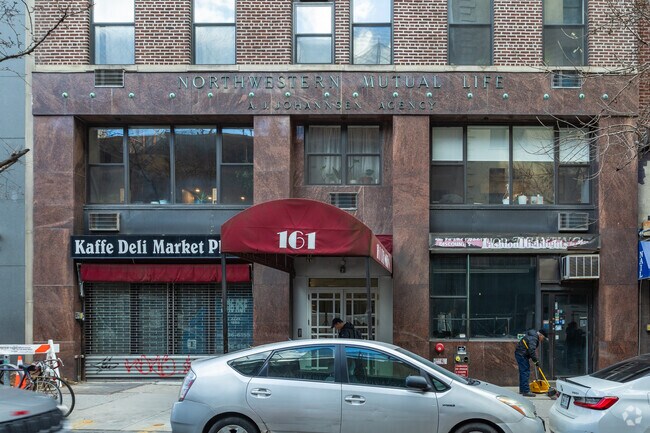 Foto del edificio - 159 Remsen St