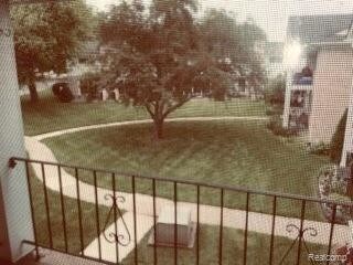 Building Photo - 13900 Camelot Dr