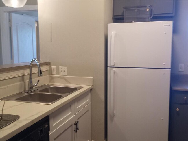 Foto del edificio - 1901 Crossing Pl