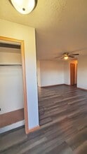 Building Photo - 6235 Langdon Ave SW