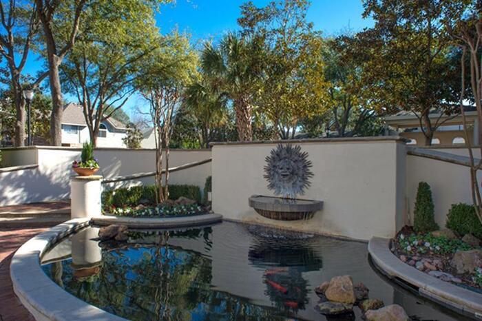 Foto principal - 2210 Winsted Dr
