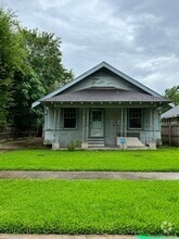 Building Photo - 1129 Euclid St