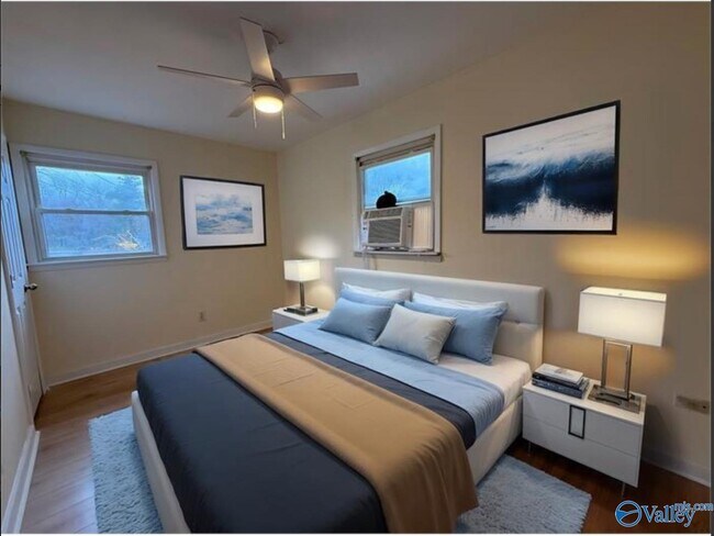 Foto del edificio - 2431 Bluestone Cir NW