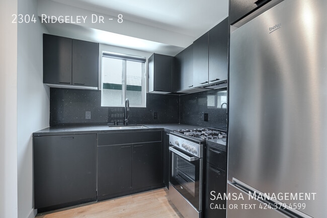 Foto del edificio - 2304 Ridgeley Dr