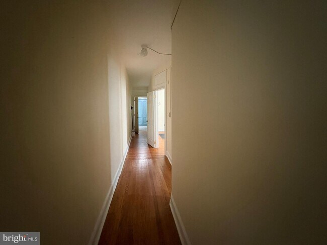 Foto del edificio - 224 Farnsworth Ave
