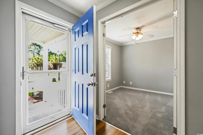 Foto del edificio - 333 Walden Lake Rd