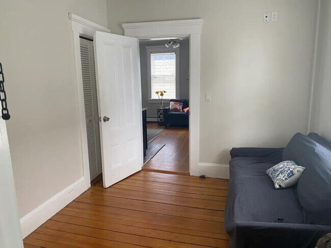 Foto del edificio - 525 Thames St