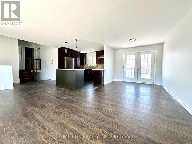 Building Photo - 71 Ashburn Dr
