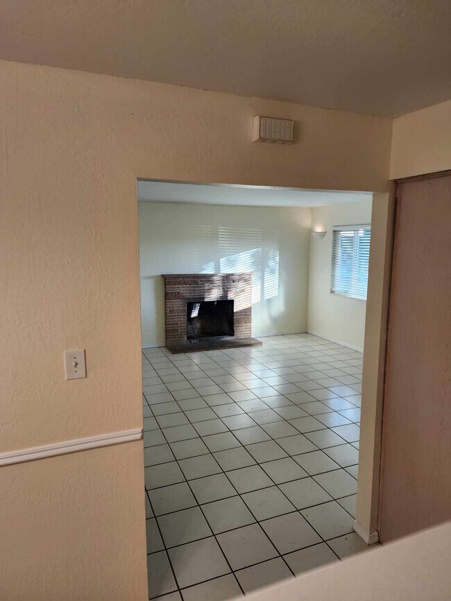 4357 Twain Dr, Olivehurst, CA 95961 House Rental in Olivehurst, CA