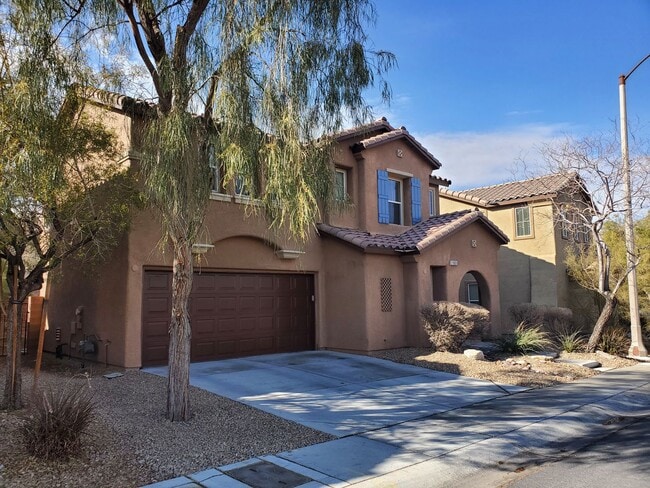 Building Photo - A Fabulous 3 Bedroom, 2 Bathroom  HOME IN ...