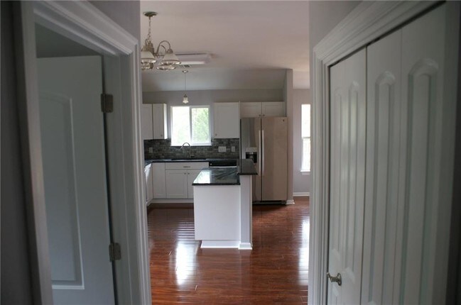 Foto del edificio - 239 Old Firetower Rd