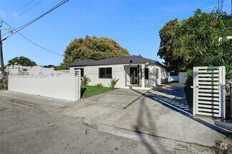 Building Photo - 7943 NW 6th Ave
