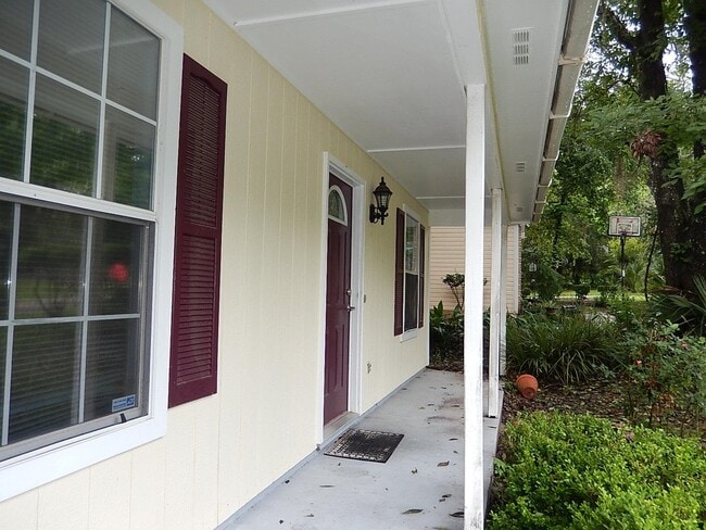 Building Photo - 3195 Huttersfield Cir