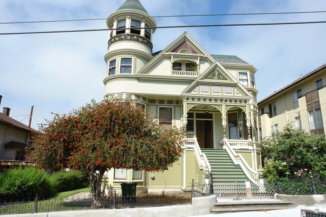 Building Photo - Captain Charles Boudrow House