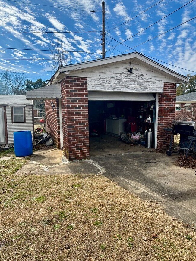 Foto del edificio - 3 Bedroom 2 Bath home