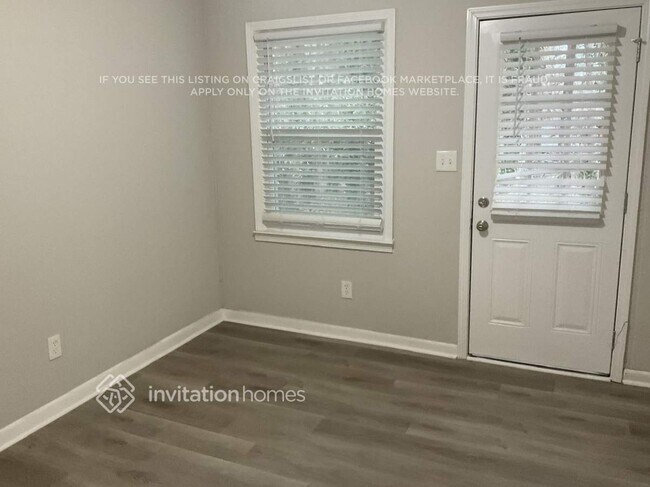 Foto del edificio - 415 Plainville Dr SW