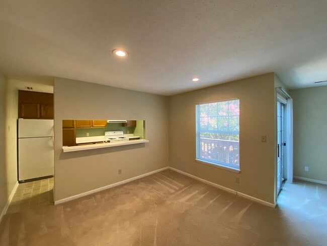 Building Photo - 4001 Whirlaway Ct