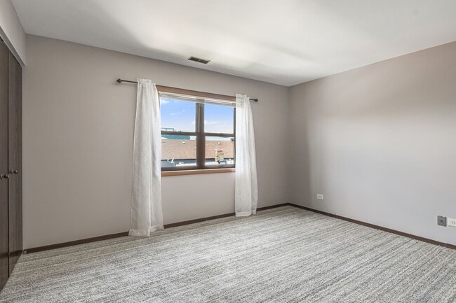 Building Photo - Two Bedrooms & Two Full Baths in North Park