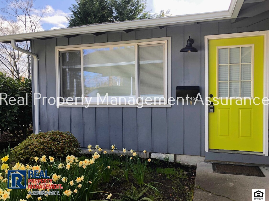 Primary Photo - Super Clean, Cute, Private, and Well-Maint...