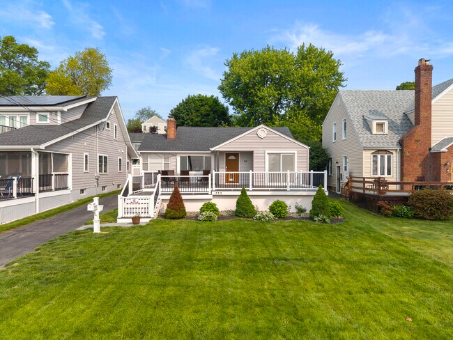 Foto del edificio - 792 Ocean Ave