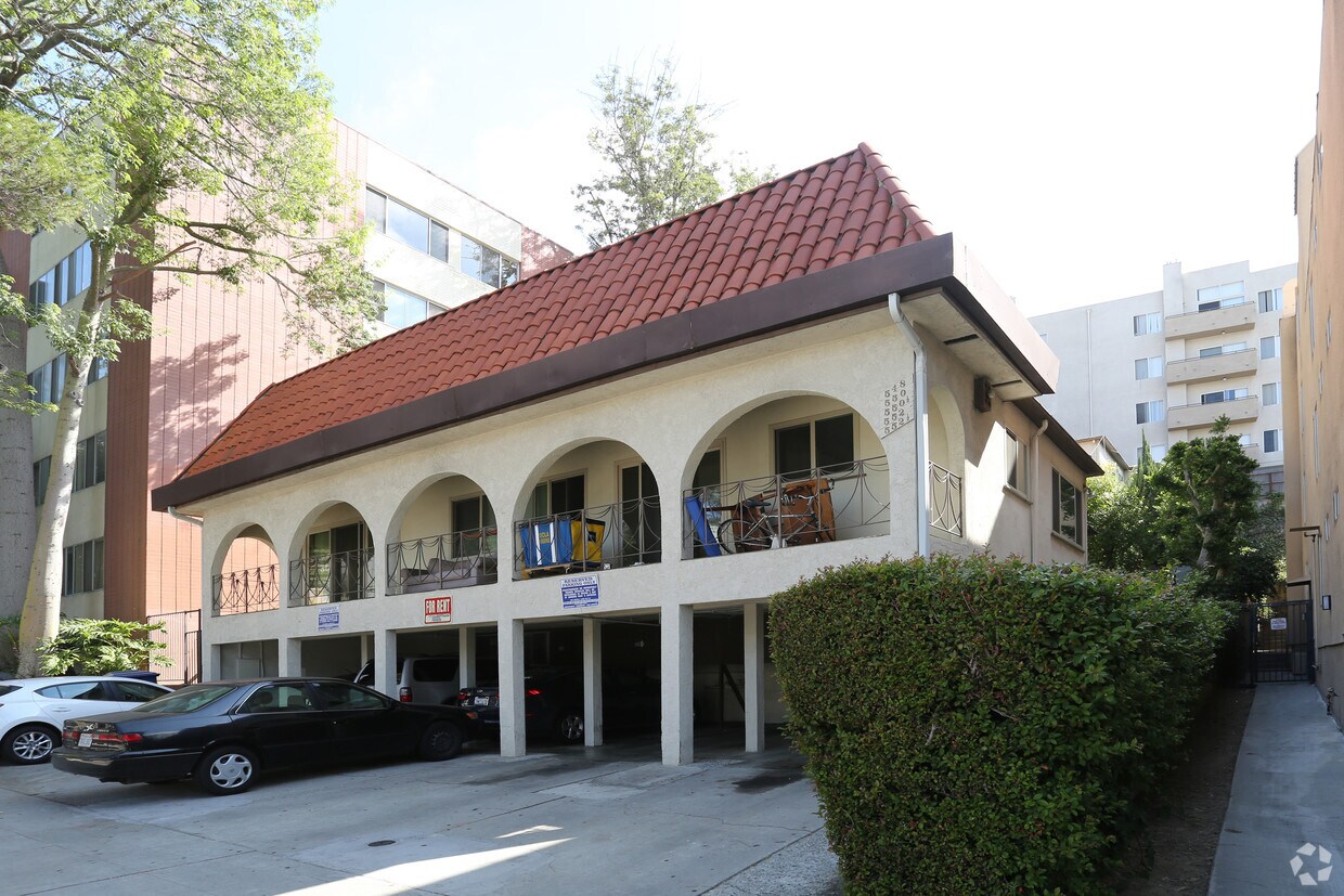 Foto del edificio - 548-552 1/2 Kelton Ave