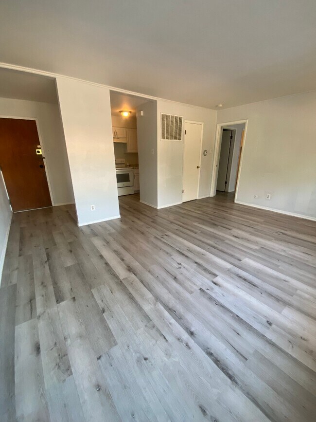 Foto del edificio - 3729E Morganford